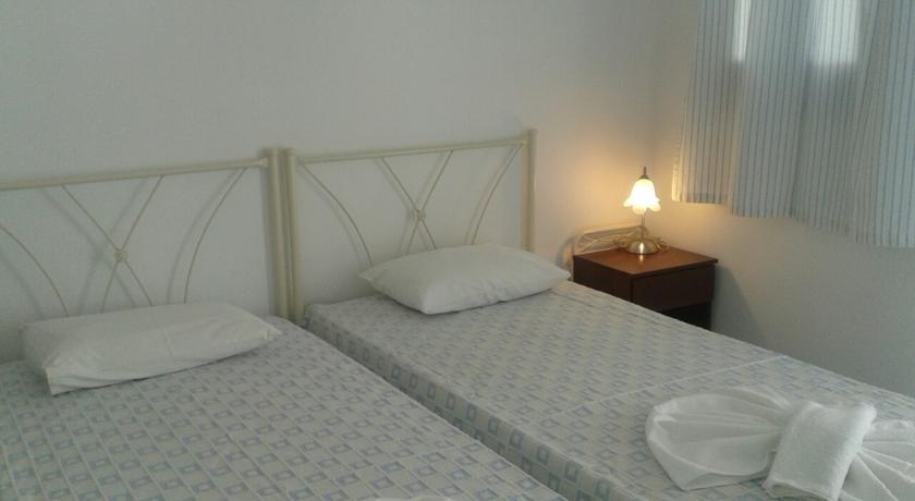 Artemis Rooms Folégandros Chambre photo