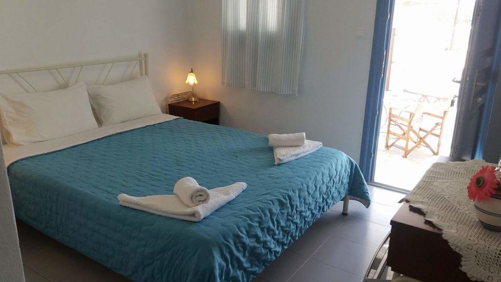 Artemis Rooms Folégandros Extérieur photo